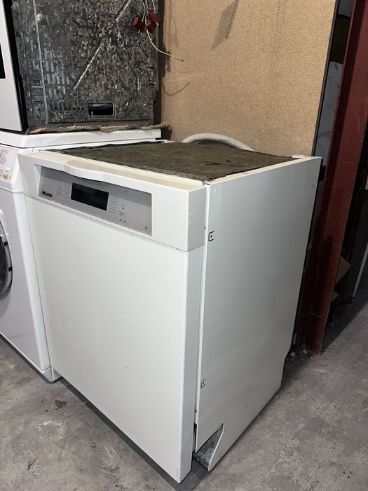 Съдомиялна+ гаранция. MIELE за вграждане. Безплатна доставка за София.