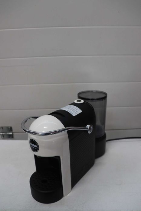 Еспресо кафемашина с капсули Lavazza A Modo Mio Jolie Evo (Бяла)