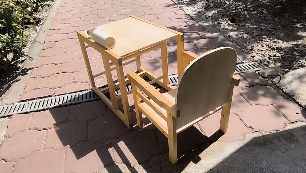 Scaun înălțător bebeluși