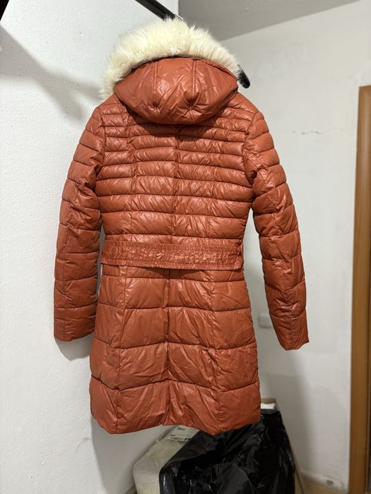 Продам женский пуховик