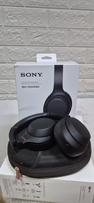 Sony WH-1000XM4 Слушалки