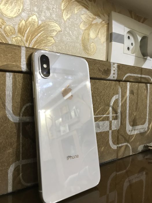 Iphone x 64/100 idiyal