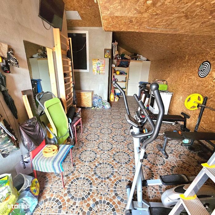 Proprietar vând casa 5 Camere.