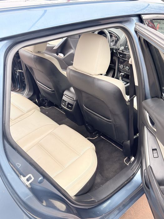 Mazda 6 2.2 full top revolution