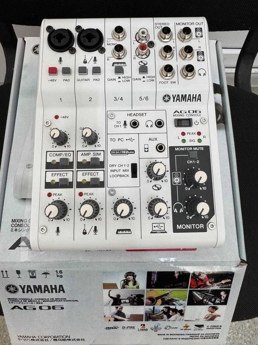 Микшерный пульт Yamaha AG06