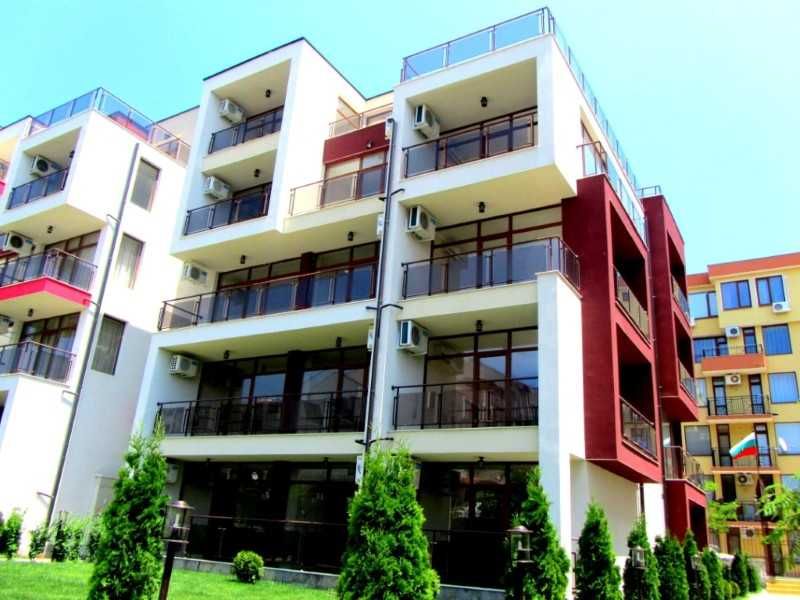 Продава се Тристаен апартамент в Свети Влас - 115 кв.м за 957 €/кв.м - Снимка #13