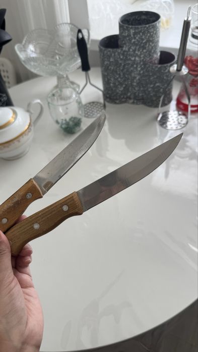 Посуда разные кострюли сковородки