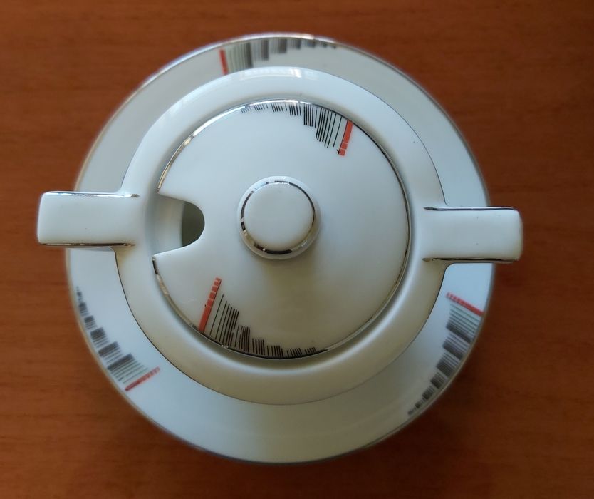 Căni, farfurioare și zaharniță porțelan vechi cehoslovac