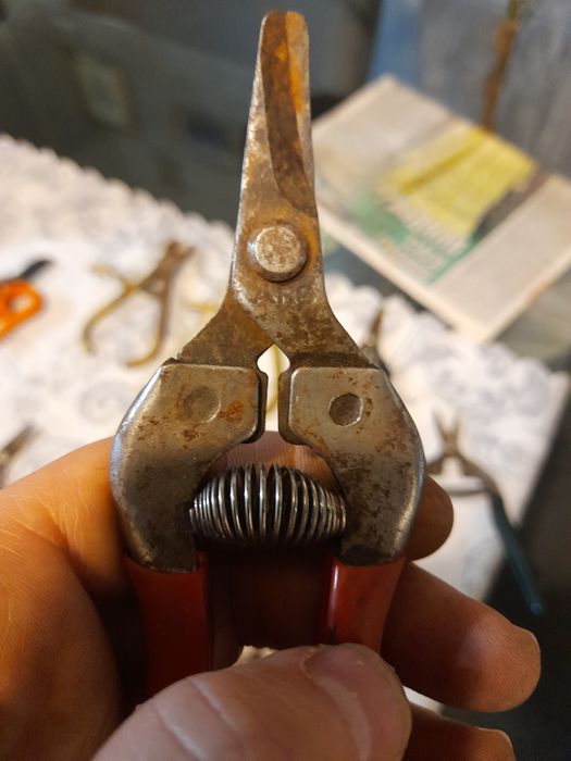 Дърводелски стяги,резач за тръби и лозарски ножици