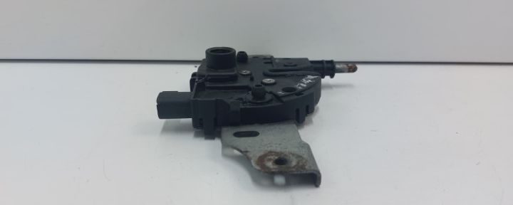 Broasca capota 1s7a16700ab Ford Mondeo MK3