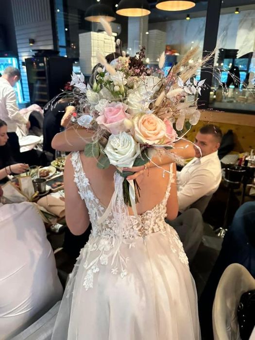 Булчинска рокля