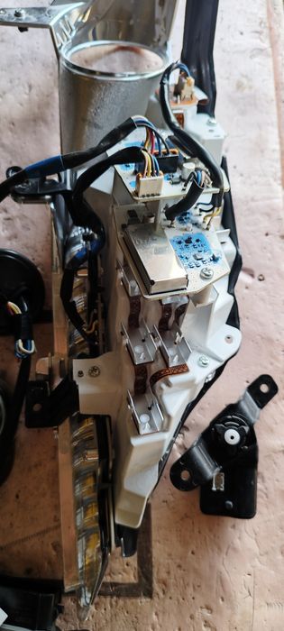 Фара на Камри 70 левая сторона