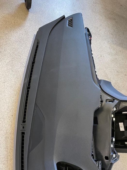 Plansa bord peugeot 3008 5008