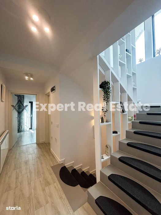 Casa Moderna 4 Camere Tunari-Terasa Spectaculoasa