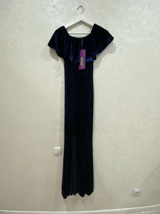 Платье вечернее, нарядное