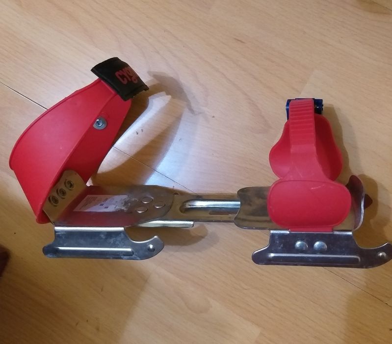 Детски зимни кънки