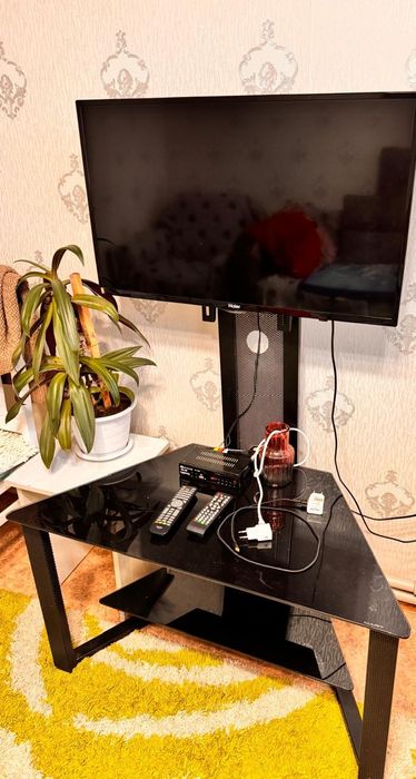 Подставка под телевизор