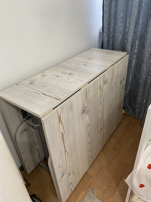 Стол раскладной 3метра состояние новое