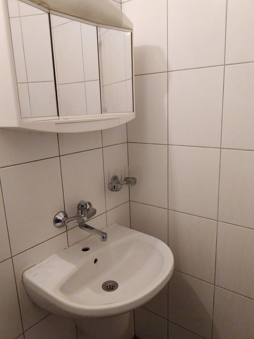 Дава се под наем Тристаен апартамент в Пловдив, Въстанически - 100 кв.м за 400 € - Снимка #5