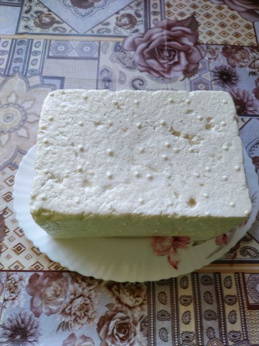 Brânză de capră de vânzare