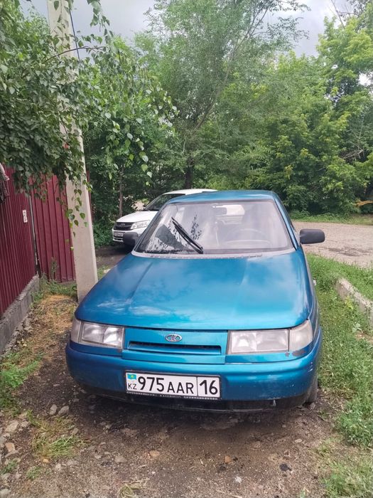 продам машину. В хорошем состоянии.