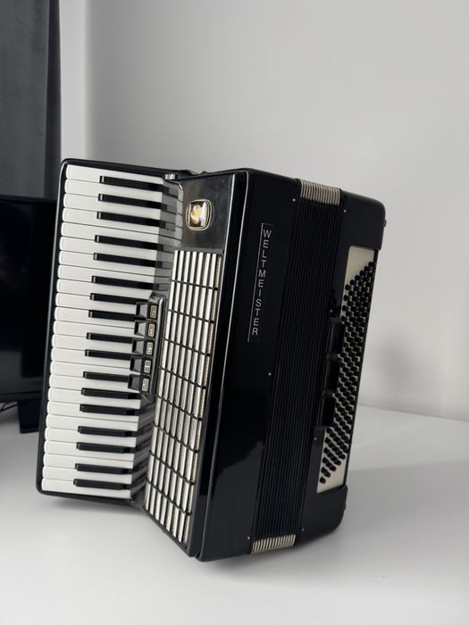 Weltmeister Stella impecabil