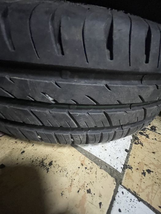 Продам резину р15