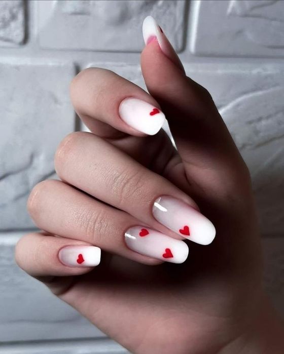 Unghii gel semi tips