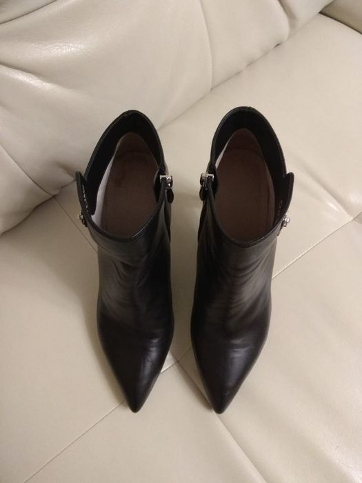 Полусапожки черные 37 размер