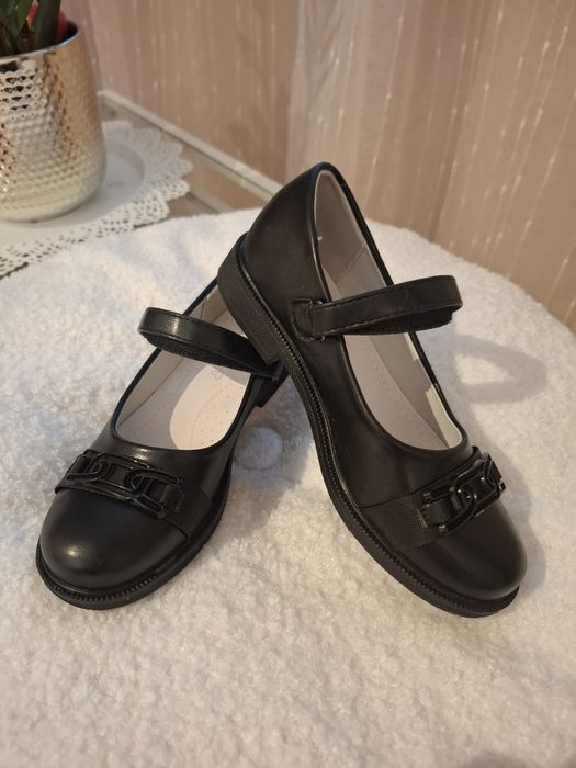 Детски  роклички, обувки, панталон