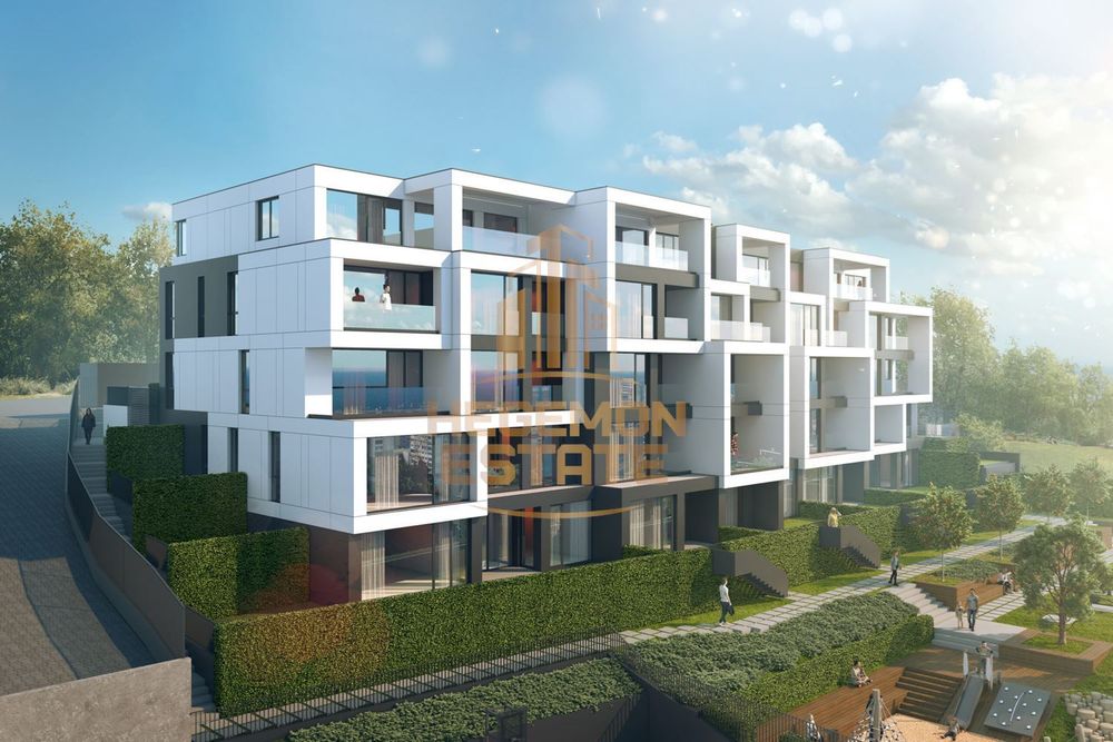 Продава се Тристаен апартамент в Варна, Бриз - 127 кв.м за 2189 €/кв.м - Снимка #2