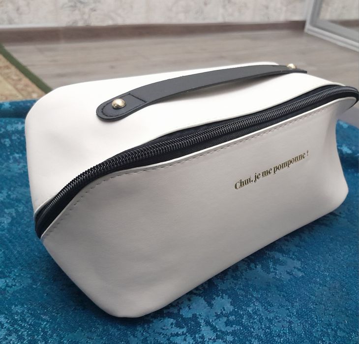 Молочная косметичка