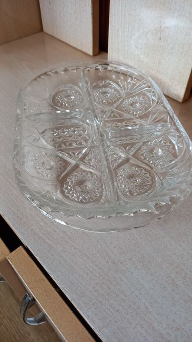 Хрустальная  салатница.