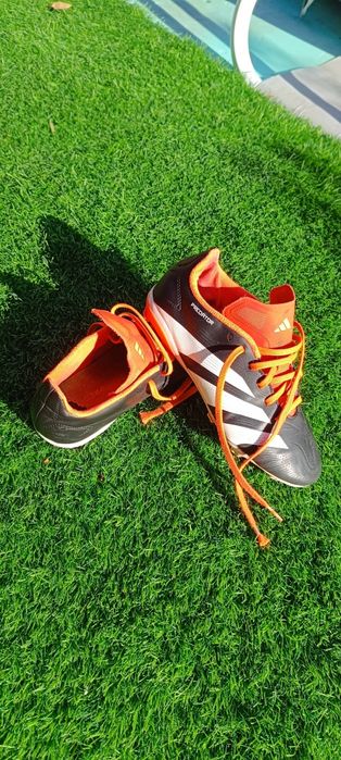 Детски футболни обувки  Adidas Predator
