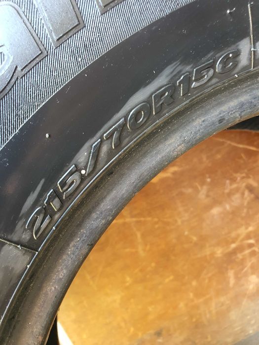 215 15 70 Hankook Vantro за бус