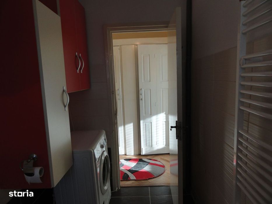 Apartament 2 camere, etaj 2, zona Romanilor, aproape de Lic. Pedagogic