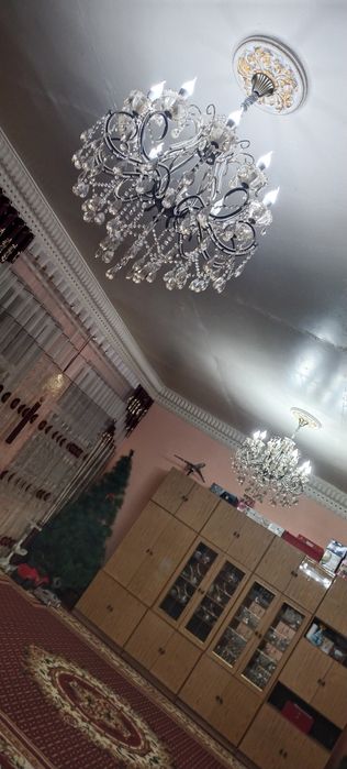 Люстра (кандил).