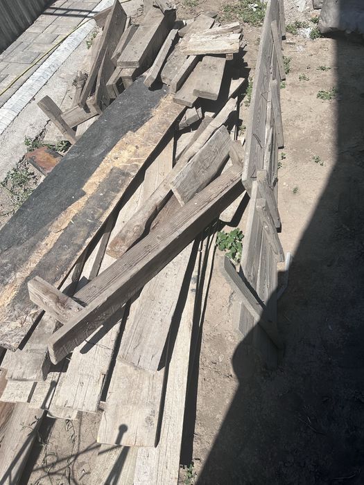 Доски на дрова. Бесплатно. Самовывоз