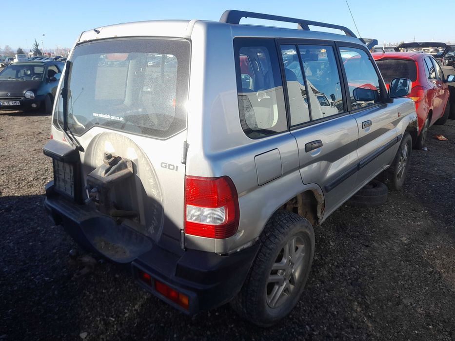 На части! Mitsubishi Pajero Pinin 2.0 GDI