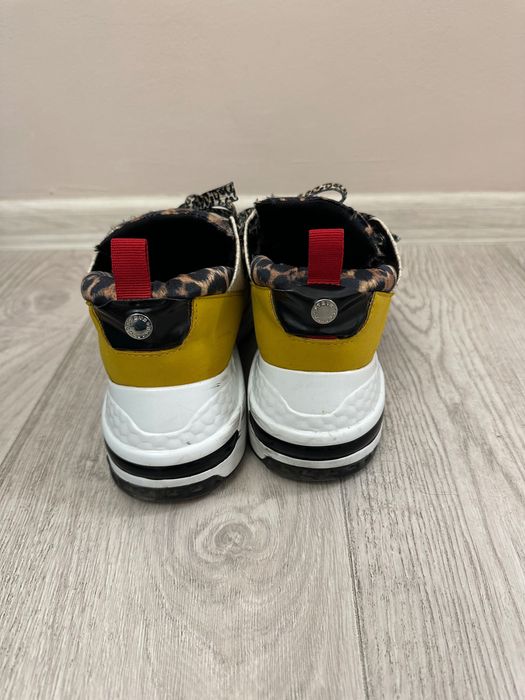 Дамски обувки Steve Madden