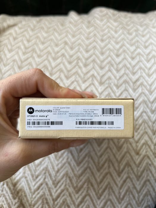 Telefon mobil Motorol g15, Dual SIM, 256GB, 8GB RAM, Iguana Green