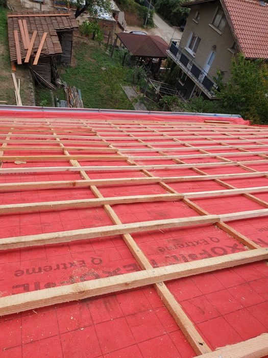 Ремонт на покриви,Хидроизолация,Тенекеджийски услуги,Навеси,Нови покри