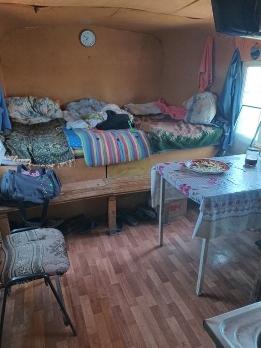 Жилой вагон на колёсах