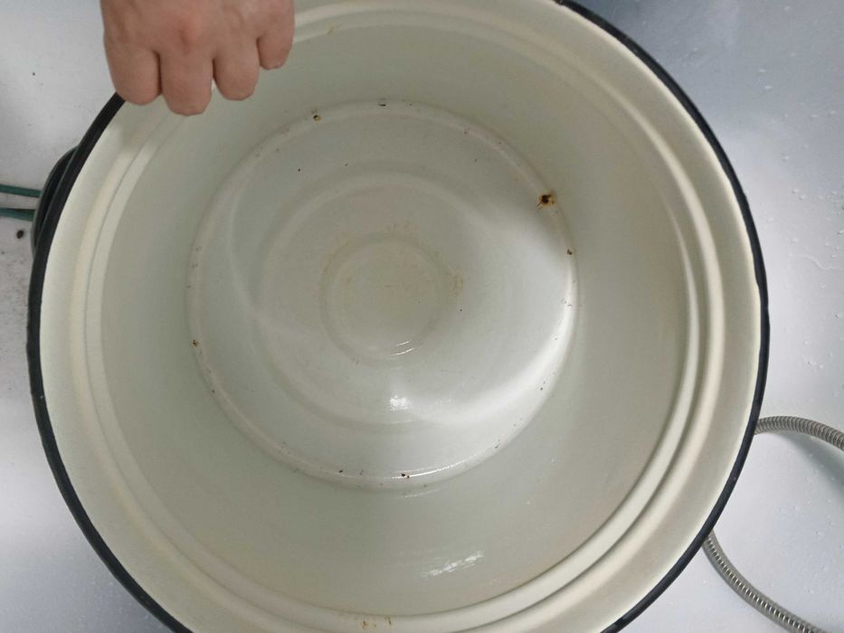 Бак для воды для дома или огорода