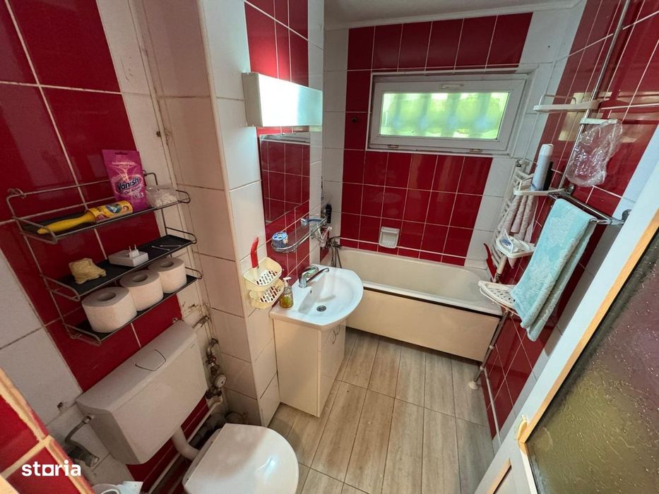 Vand apartament 3 camere Gheorgheni