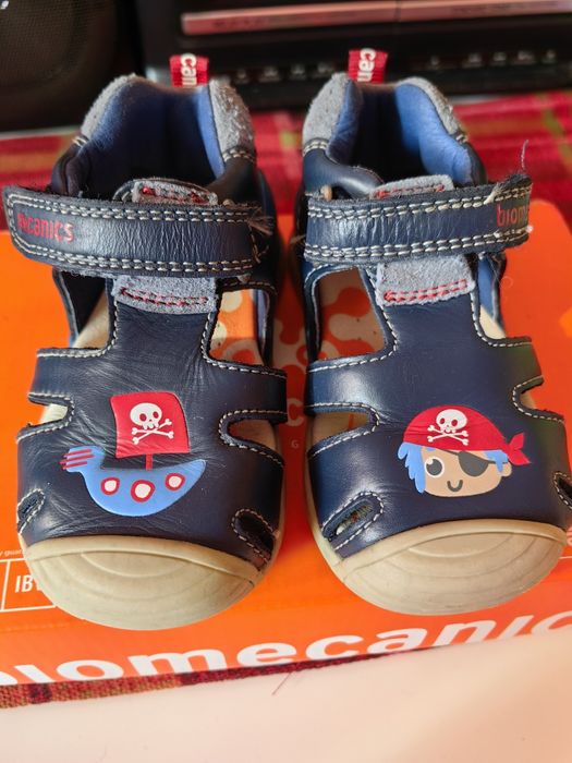 Детски сандали Biomecanics, номер 21 – Естествена кожа