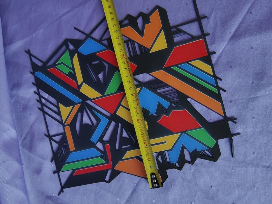 Artă decorativă metalică, abstract art