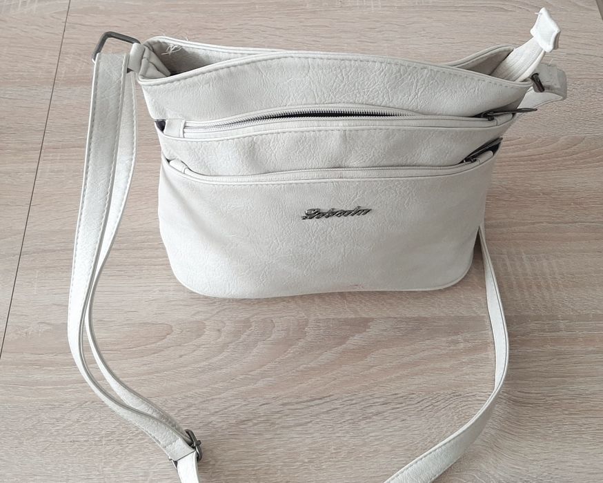 и нови  и ефектни  чантички