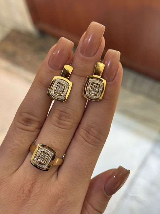 Бриллиант набор желтое золото