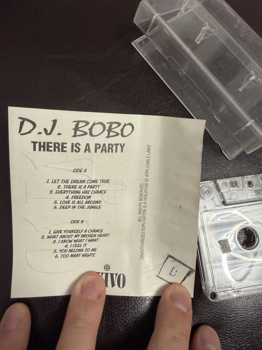 Caseta DJ Bobo - there is a party -vivo- eurodance 90